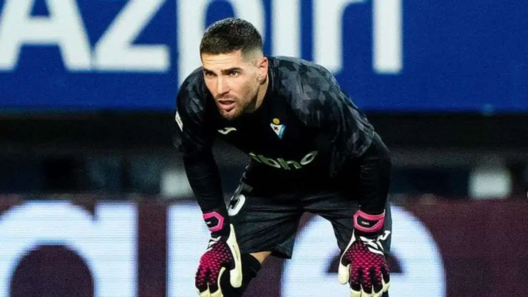 Luca Zidane, affiche ses origines algériennes avec fierté Luca Zidane en position de gardien lors d'un match.