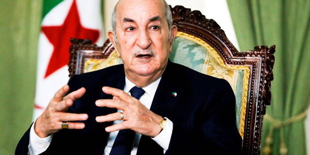 Journée de l’étudiant algérien : Abdelmadjid Tebboune livre un message émouvant. Abdelmadjid Tebboune lors d'un discours officiel en Algérie.