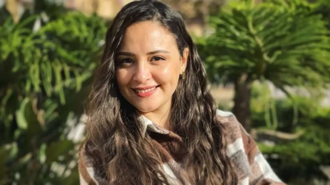 C’est officiel ! Souhila Mallem est élue meilleure actrice du Maghreb Souhila Mallem souriante, élue meilleure actrice du Maghreb.