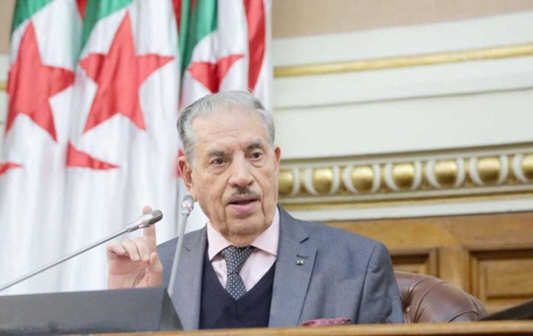 Algérie : Salah Goudjil accuse également le Maroc Salah Goudjil parlant lors d'une réunion officielle en Algérie.