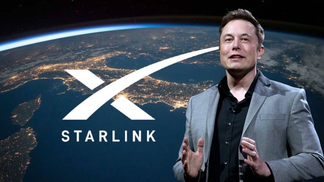 Starlink d’Elon Musk débarque en Algérie Elon Musk présente Starlink avec la Terre en arrière-plan.