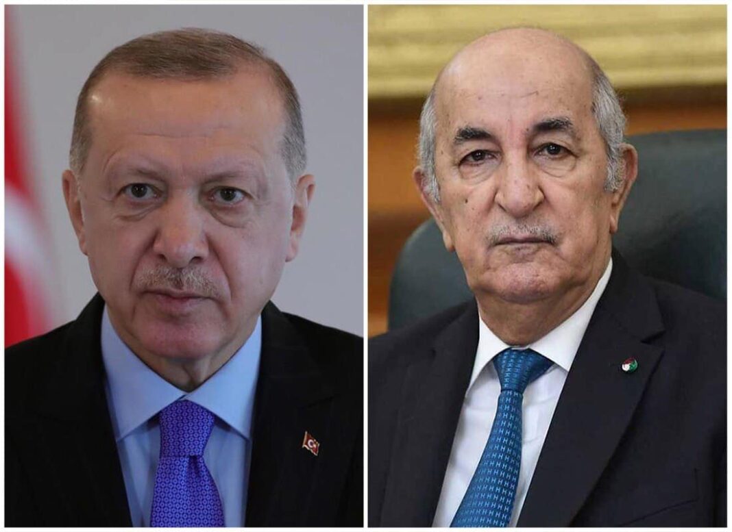 Erdogan et Tebboune lors d'une rencontre Erdogan et Tebboune en réunion officielle.