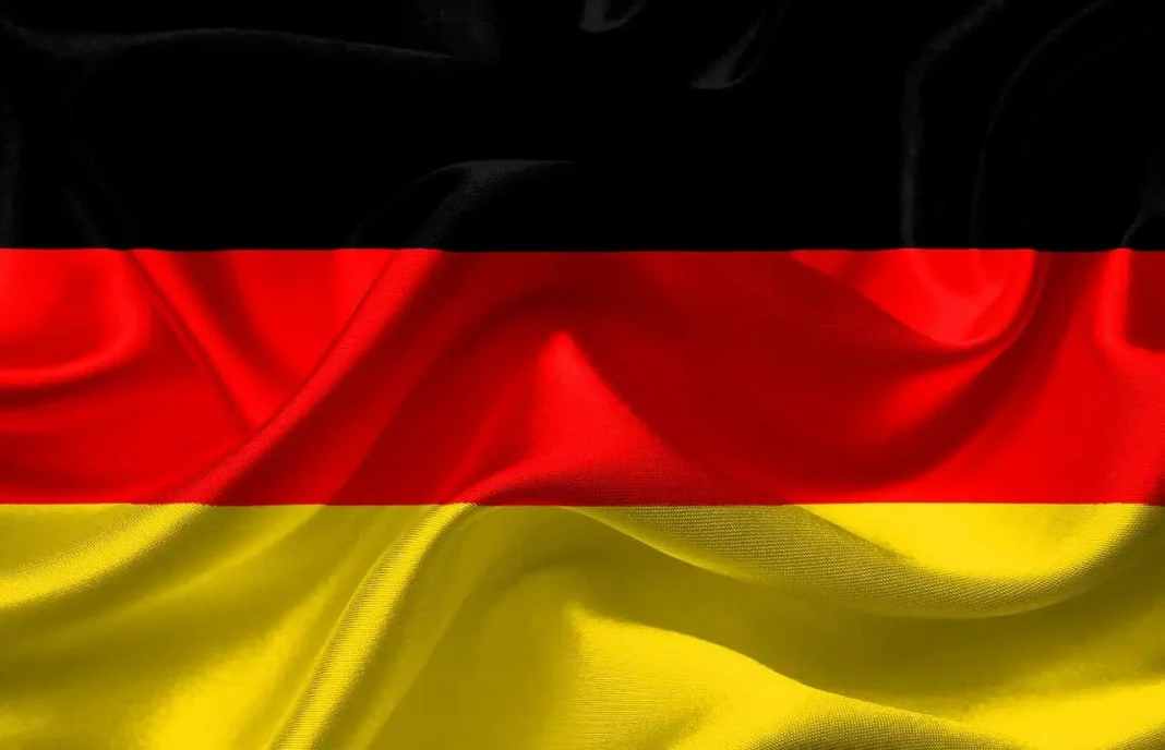 Drapeau allemand en tissu Drapeau de l'Allemagne en tissu flottant.