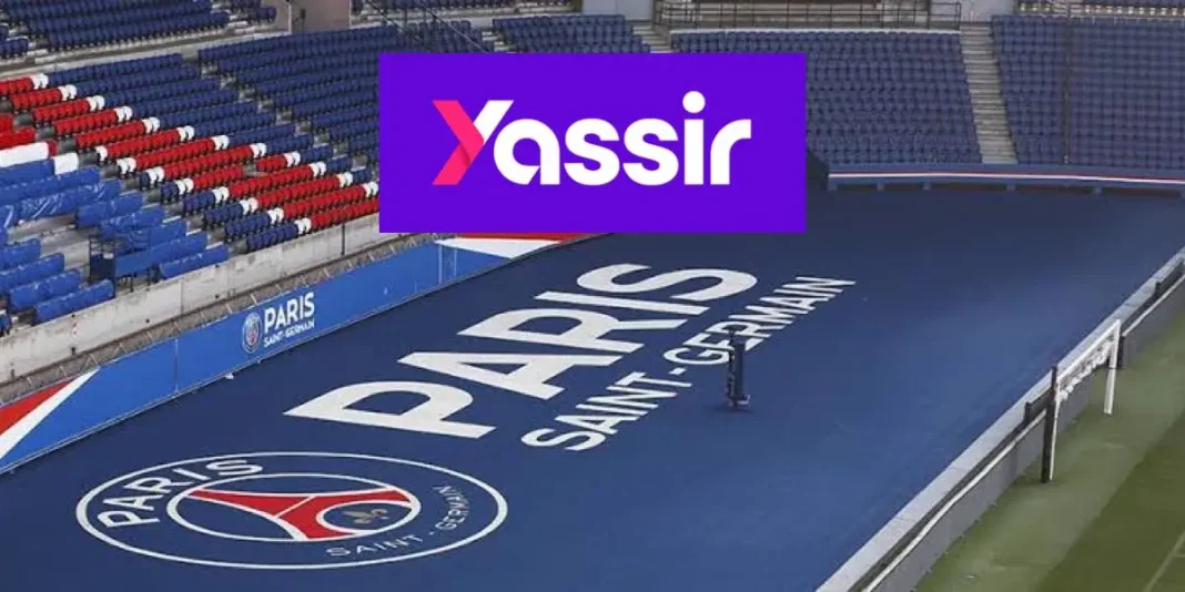 Yassir, Start-up Algérienne, sponsor officiel du PSG » Vue du stade de Paris avec logo Yassir sur le terrain.