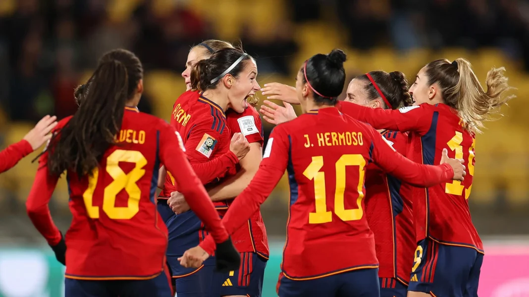 CdM féminine: L’Espagne dispose de la Suède et file en finale Joueuses espagnoles célébrant leur victoire en finale de la Coupe du Monde féminine.