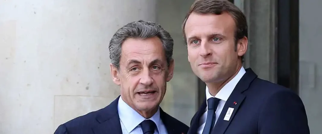 Relation France-Alger: le conseil de Nicolas Sarkozy à Macron Nicolas Sarkozy et Emmanuel Macron lors d'une rencontre officielle.
