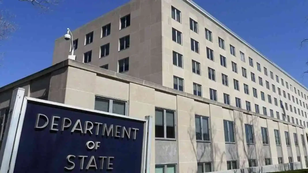 Ambassade américaine en Algérie Bâtiment de l'ambassade américaine en Algérie avec panneau