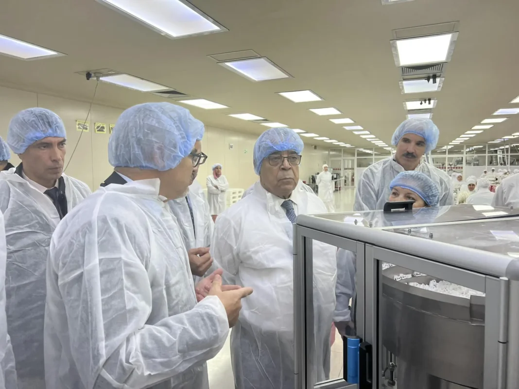 Production d’insuline: l’Algérie sur le chemin de l’autonomisation Groupe de chercheurs en laboratoire de production d’insuline en Algérie.