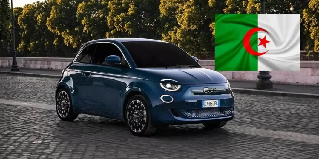 Inédit! La première voiture Fiat made in Algérie sera disponible à partir du… Voiture électrique Fiat compacte avec drapeau algérien en arrière-plan.