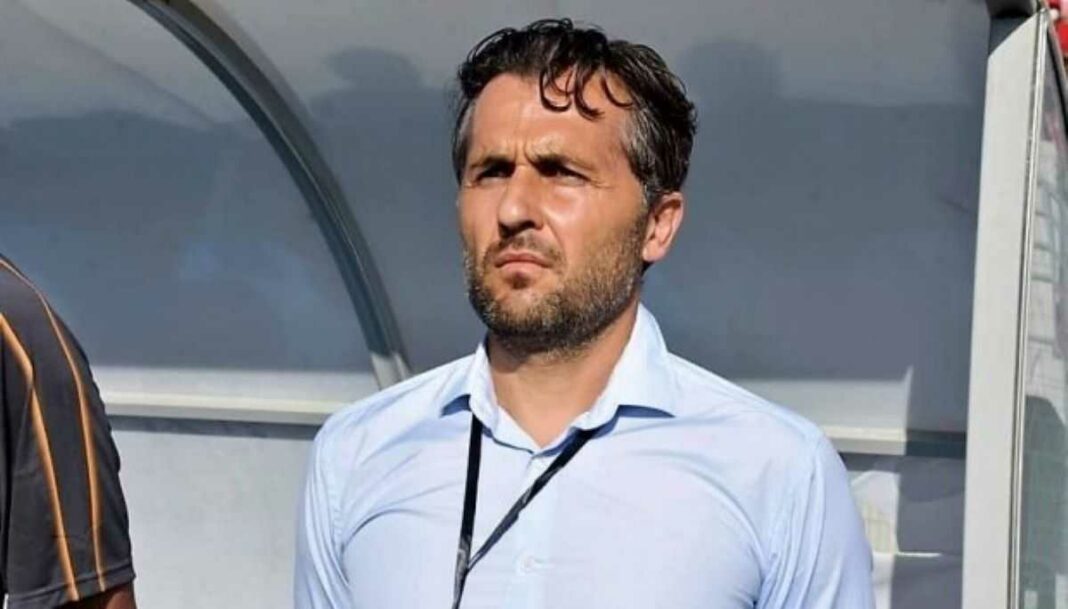 Patrice Beaumelle limogé du Mouloudia d’Alger ? Patrice Beaumelle, entraîneur, lors d'une rencontre sportive.
