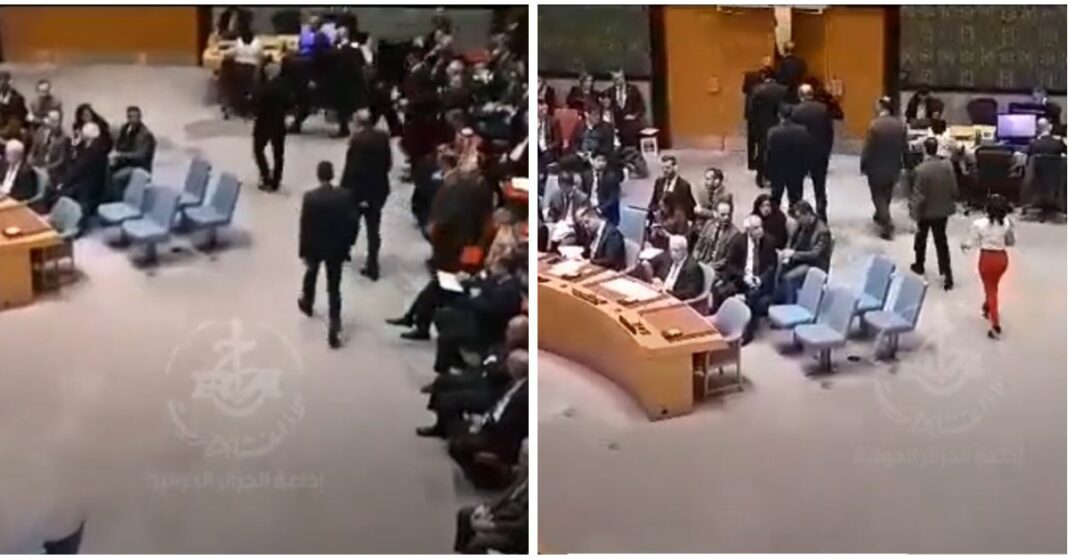 Départ de représentants algériens lors de la réunion à l'ONU contre Israël.