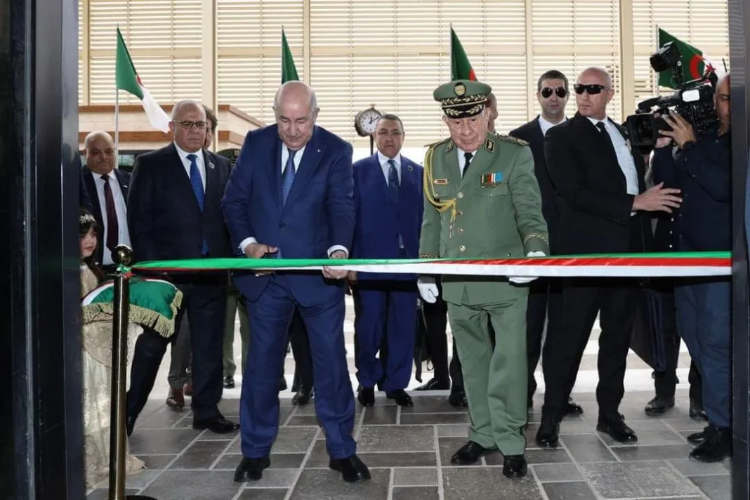 Officilel ! Tebboune inaugure la ligne ferroviaire Boughezoul-Djelfa Inauguration officielle de la ligne ferroviaire Boughezoul-Djelfa en Algérie.