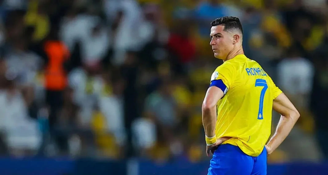 Pour Christophe Galtier, Cristiano Ronaldo est le meilleur joueur du monde Cristiano Ronaldo portant le maillot jaune de la sélection nationale.