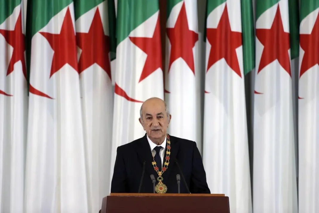 Augmentation de la bourse des étudiants et mesures pour l’agriculture : voici les décisions clés du Conseil des ministres en Algérie Homme politique lors d'une déclaration officielle en Algérie.