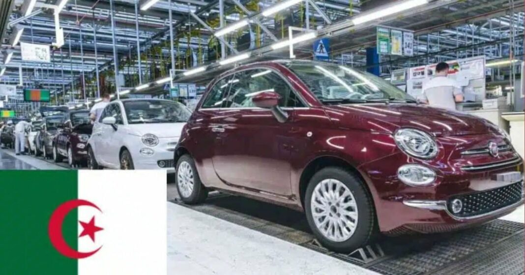 Fiat tient sa promesse en Algérie : L’usine d’Oran prête à démarrer la production dès décembre 2023 Voiture Fiat en fabrication dans l'usine d'Oran, Algérie.