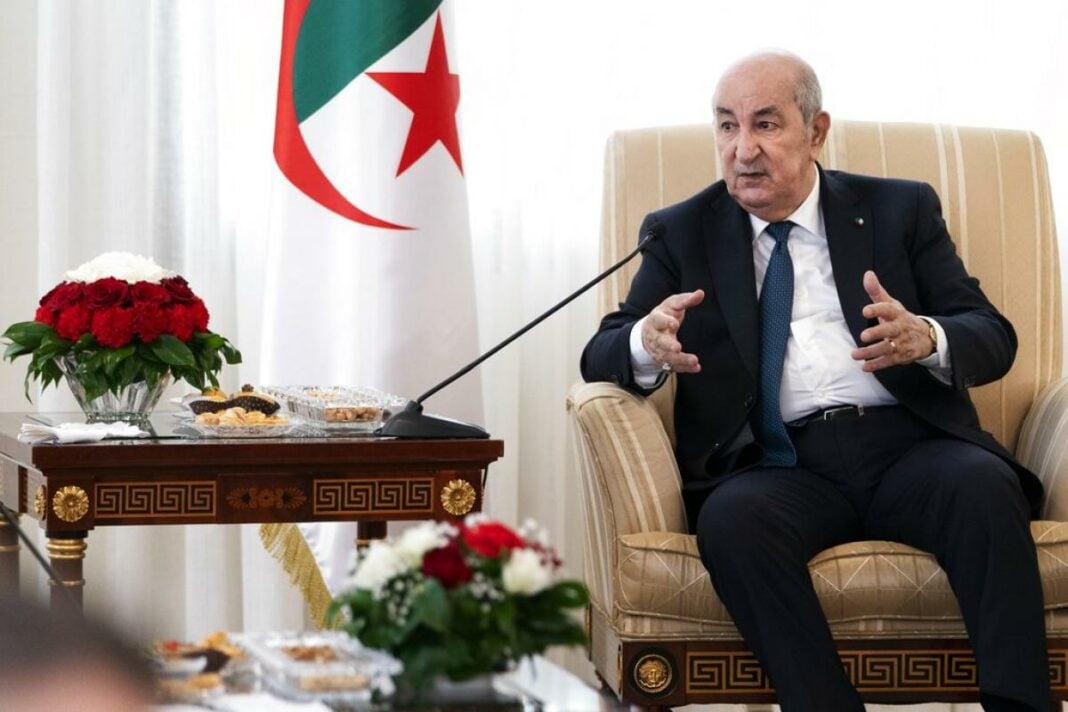 Algérie : Abdelmadjid Tebboune s’engage à mettre fin à l’impunité Président Abdelmadjid Tebboune lors d'une réunion officielle en Algérie.