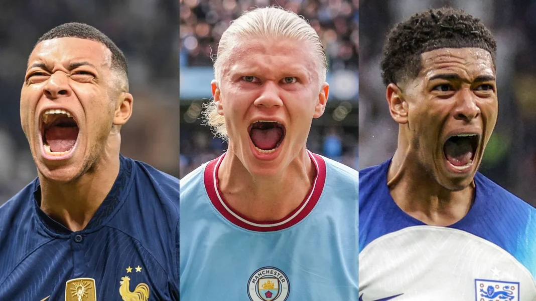 Ballon d’or 2024 : Kylian Mbappé, Haaland, Jude Bellingham… qui pour succéder à Messi ? Trois joueurs de football célèbrent avec passion sur le terrain.