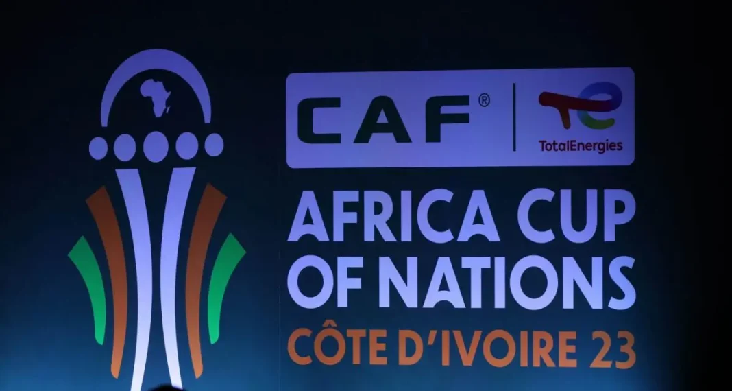 Coupe d'Afrique des Nations 2023 Logo de la CAN 2023 avec le trophée et le texte Africa Cup of Nations.