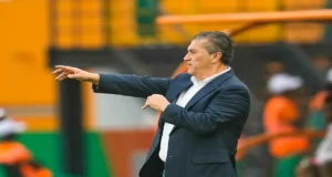 La Bataille des Bancs - équipe d'Algérie : Quatre Maestros du Football en Lice pour Diriger fennecs