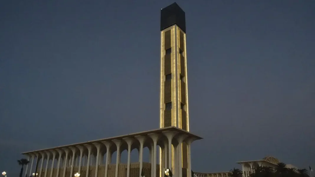 Alger : inauguration de la 3e plus grande mosquée du monde Vue de la mosquée moderne lors de l'inauguration à Alger.