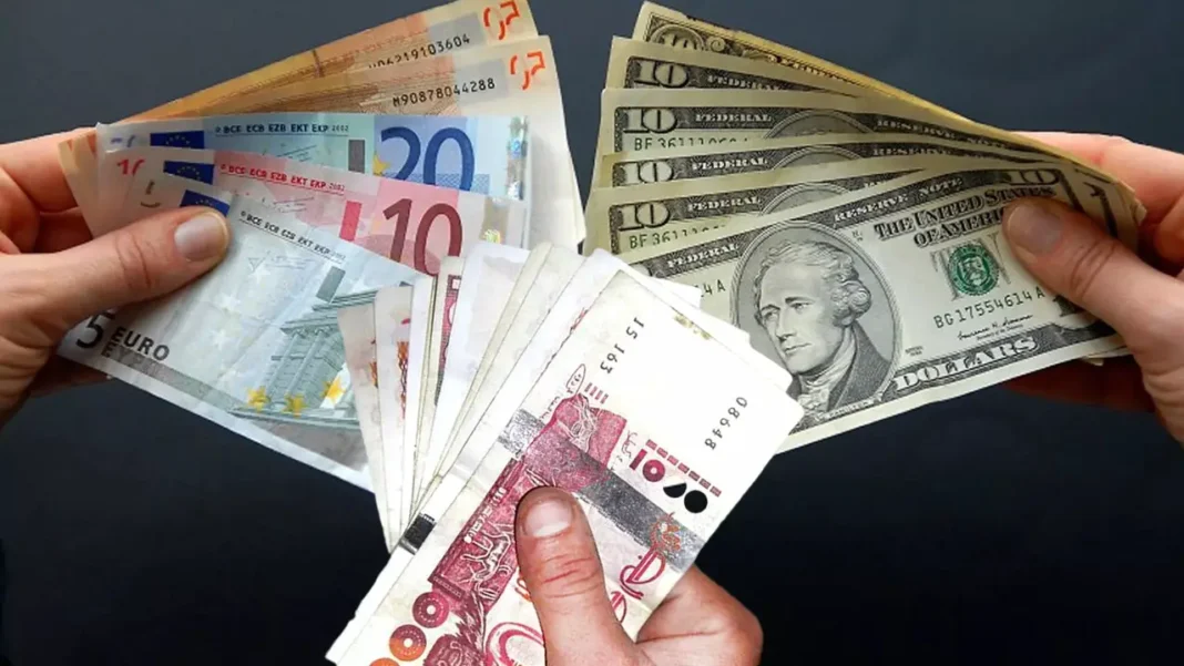 Cotations des Devises en Algérie : Stabilité du Dinar Face à l’Euro et au Dollar (9 Février 2024) Échange de devises en euros, dollars et dinars algériens.