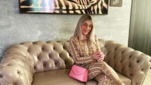 Numidia Lezoul en larmes sur Instagram : un cri du cœur pour retrouver son frère