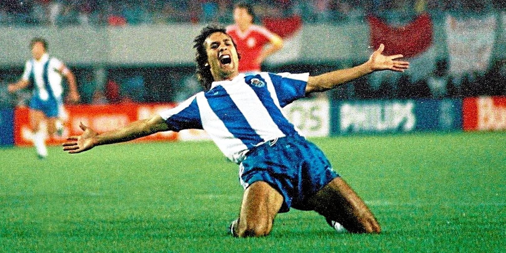 Rabah Madjer refusait d'être rémunéré en tant qu'entraîneur de l'équipe d'Algérie 2 Rabah Madjer souhaite prendre les rênes de cette équipe africaine
