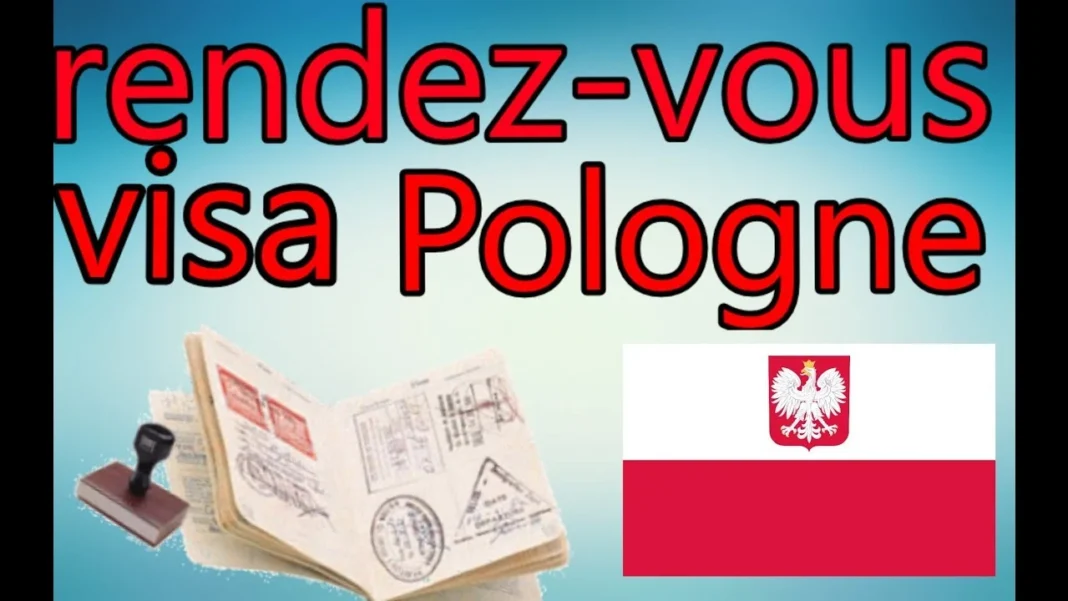 Visa d’études : l’ambassade de la Pologne porte une très bonne nouvelle aux algériens Passeport et visa pour la Pologne avec drapeau polonais.