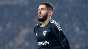 Yassine Benzia, un changement d'avis totalement inattendu bouleverse les plans initiaux 2 Yassine Benzia, un changement d'avis totalement inattendu