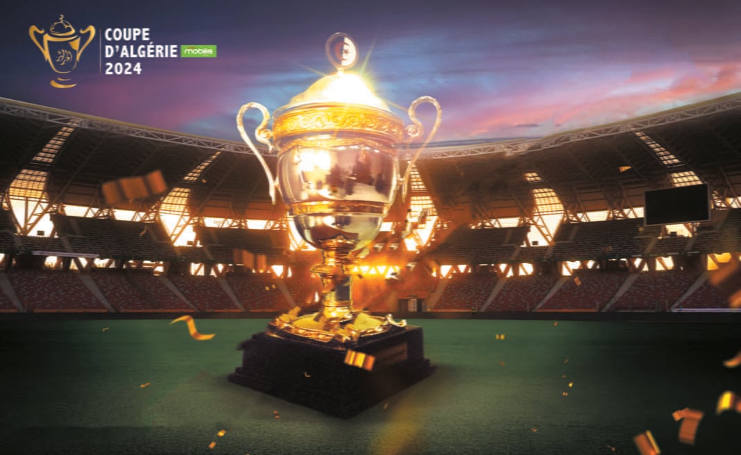 Finale de la Coupe d’Algérie : horaire modifié pour le duel entre MC Alger et CR Belouizdad Trophée de la Coupe d’Algérie 2024 dans un stade en soirée.