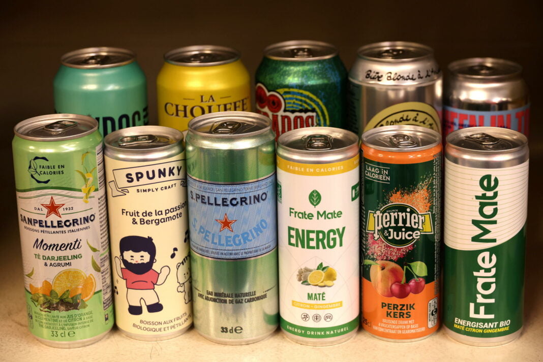 Vol par effraction dans le Gard : 130 canettes de bière, des sodas et la crêpière, un voisin dérobe les boissons d’une buvette Gamme de canettes de boissons énergisantes et sodas variés.