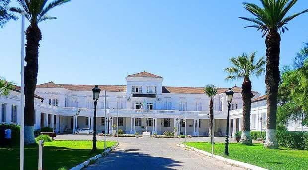 Apothéose de l'Université Djilali Liabès : première dans le classement du Times Higher Education 2024