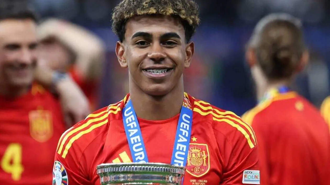 Lamine Yamal détrône Le Roi Pelé : plus jeune joueur en finale compétition internationale majeure