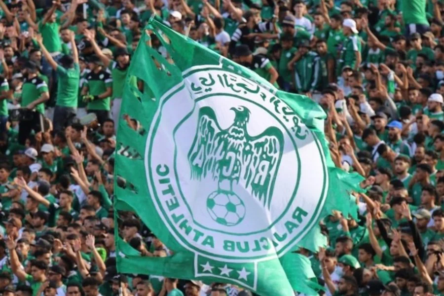 Défaite du Raja Casablanca : L'Algérien Yousri Bouzok fait tembler le Maroc