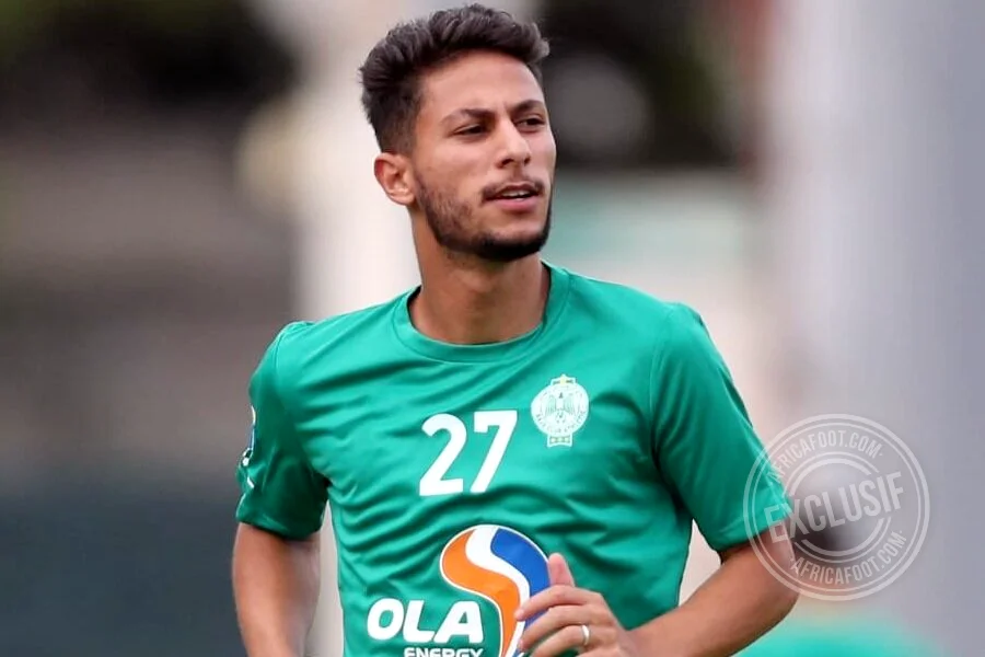 Défaite du Raja Casablanca : L'Algérien Yousri Bouzok fait tembler le Maroc