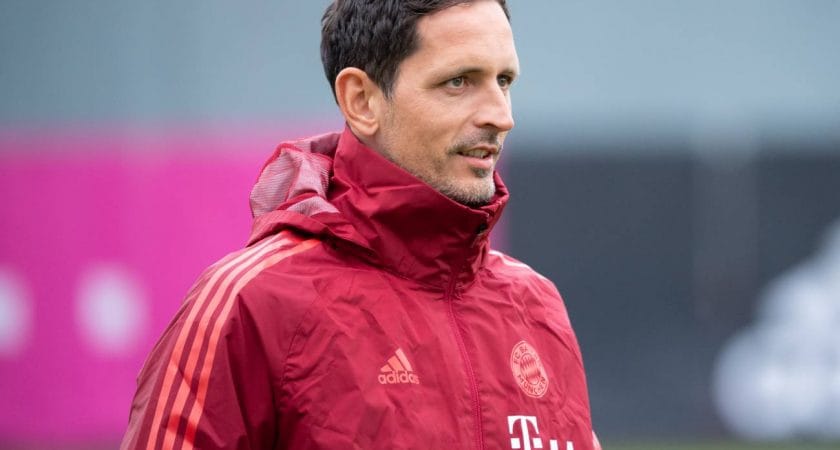 Farès Chaïbi en difficulté : l'entraîneur de l'Eintracht Frankfurt exprime son mécontentement 2 Dino Toppmöller