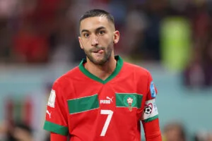 Hakim Ziyech répond au Roi marocain, par un geste de classe mondiale 2 Hakim Ziyech répond au Roi marocain, par un geste de classe mondiale