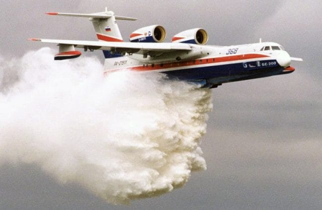 L’Algérie réceptionne son second avion amphibie Beriev Be-200ES, un outil moderne pour lutter contre les incendies et gérer les urgences.