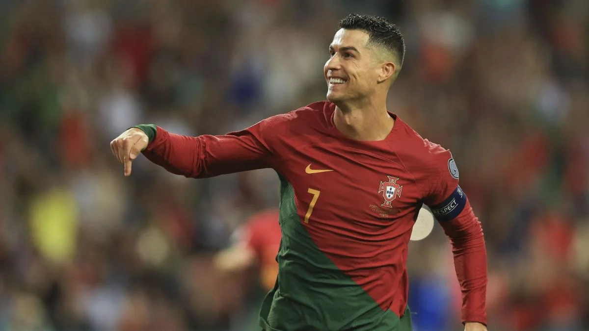 Kylian Mbappé au Real Madrid, peut-il détrôner Ronaldo et Messi ?