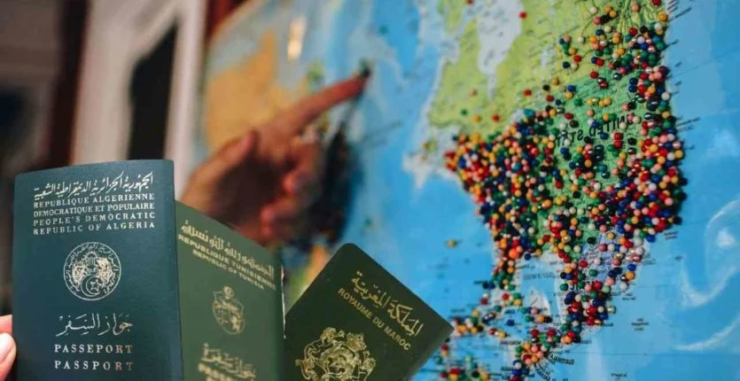 Henley Passport Index 2025 : Quelle position pour le passeport algérien ?