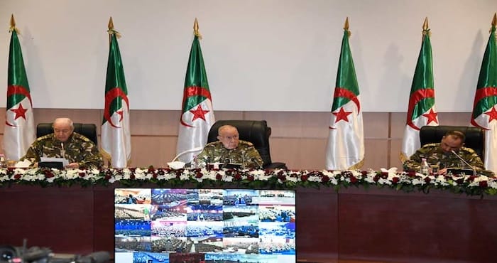Forces aériennes algériennes : le général-major Zoubir Ghouila prend les rênes
