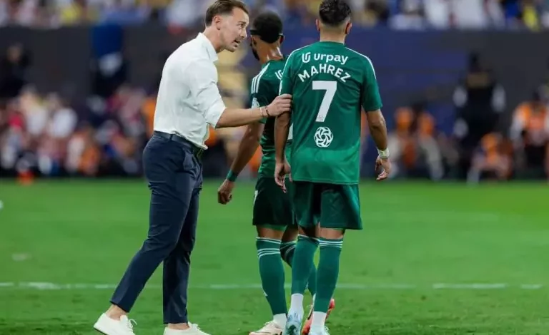 Riyad Mahrez brille à Al-Ahli : le coach Matthias Jaissle salue son retour en forme