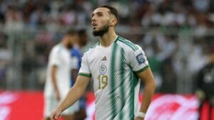 Amine Gouiri presse Cherki et Akliouche à choisir l’Algérie avant la CAN 2 Amine Gouiri presse Cherki et Akliouche à choisir l’Algérie avant la CAN