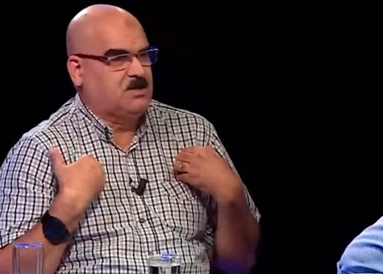 Rafik Omar forcé à tourner le dos à l'Algérie ? Les révélations chocs de Hocine Djennad