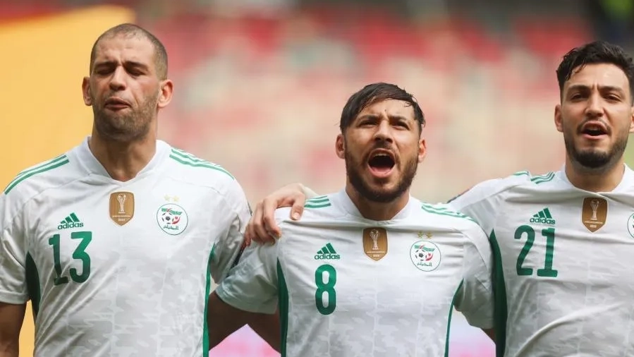 Youcef Belaïli fait un retour explosif en sélection : retrouvailles et éclats de rire chez les Fennecs !