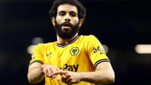 Pourquoi Manchester City mise gros sur Rayan Aït-Nouri, le joyau algérien de Premier League? 2 Rayan Aït-Nouri dans le viseur des sky-blues : les raisons