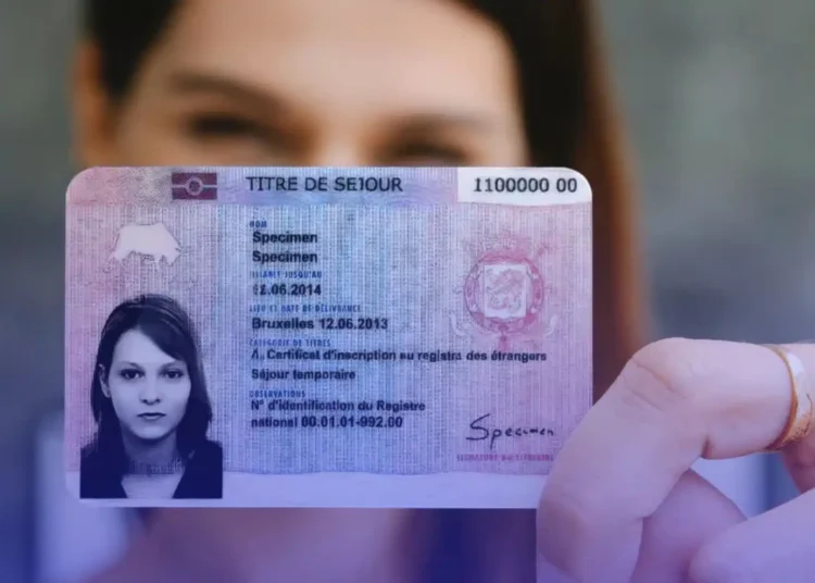 France : un test de santé mentale pour voyager exigé aux Algériens ?