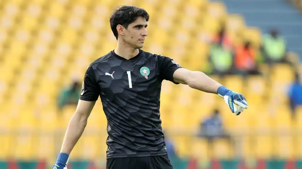 Yassine Bounou en chute libre : Maroc en difficulté ! Le héros du Qatar bientôt relégué sur le banc ?