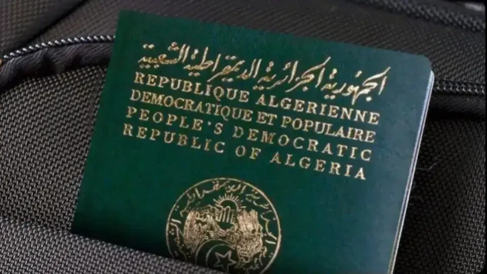 Bonne nouvelle pour les sans-papiers algériens à l’étranger : ce qui change pour le passeport en 2025