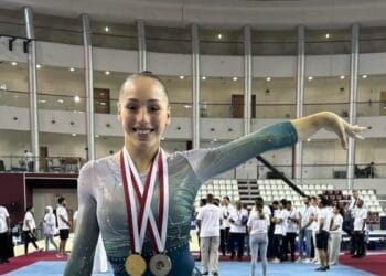 Kaylia Nemour écrase la concurrence : 2 médailles d’or et un message fort au monde entier !